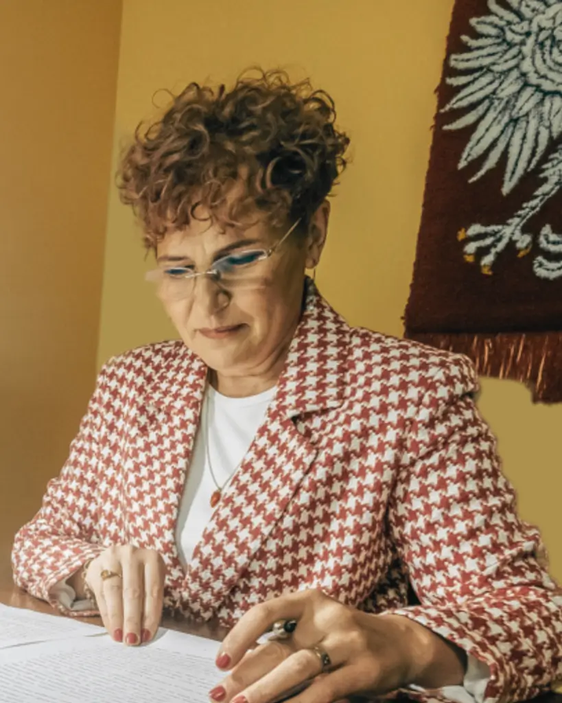 notariusz-renata-mikulewicz-kancelaria-notarialna-katy-wroclaw-dziedziczenie-fundacja-rodzinna